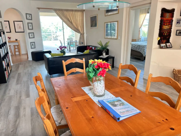 Sarasota Near Siesta Key Beaches Vacation Retreat- Family Friendly Getaway